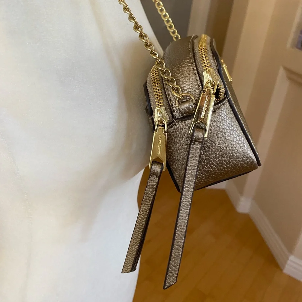Liz Claiborne Gold Textured Crossbody Bag